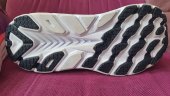 ADIDASI ALERGARE HOKA CLIFTON 8