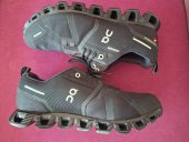 Adidasi On cloud running swiss engineering waterproof