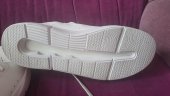 SNEAKERS ON THE ROGER ADVANTAGE